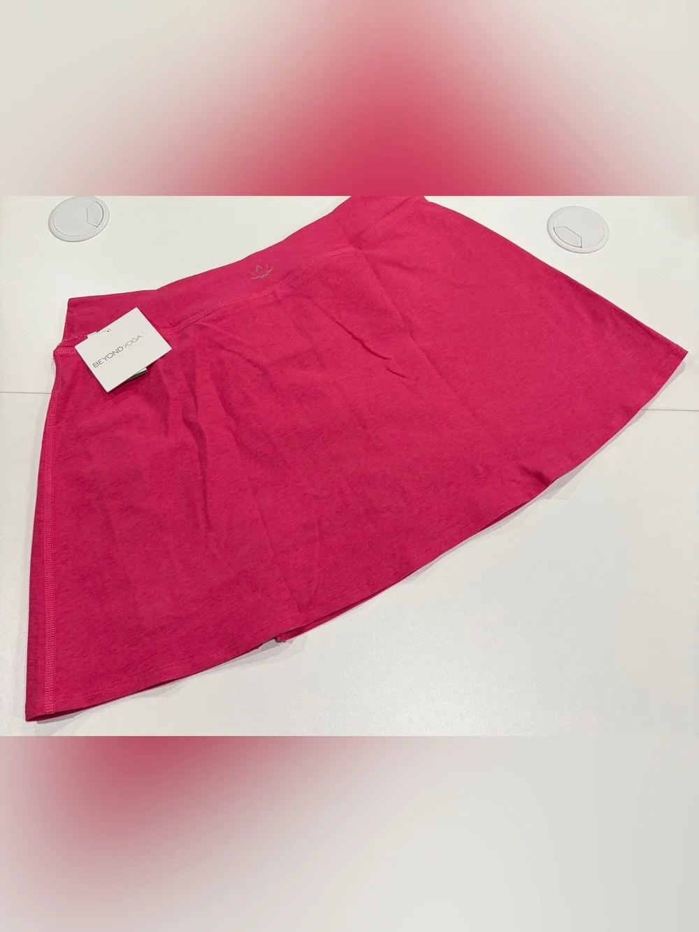 Beyond Yoga Women's XL Spacedye Points Crossover Skirt Vivid Pink NWT Lined